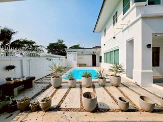 For Rent 4 Bedroom House In San Sai, Chiang Mai