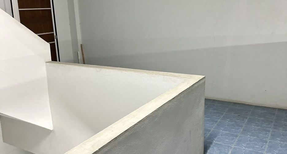 For sale 3 bedrooms townhouse in Mae Taeng, Chiang Mai