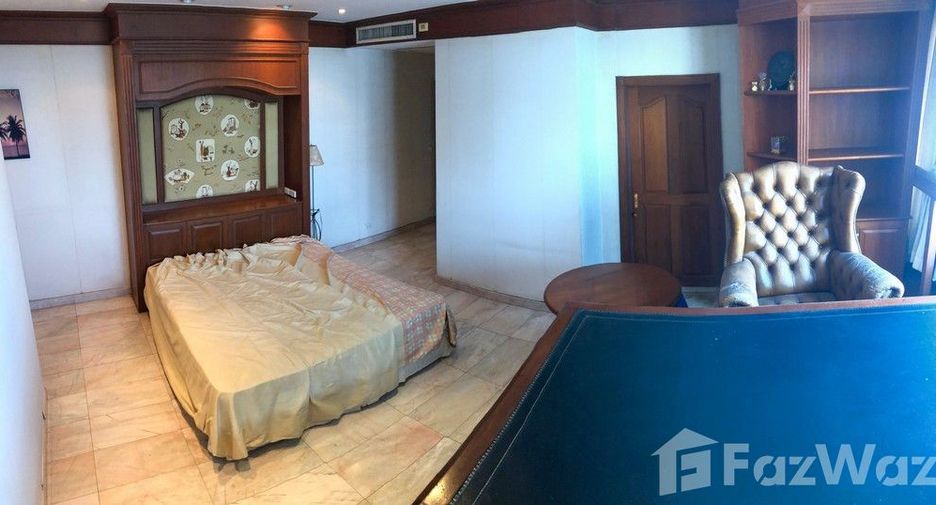For sale 2 bedrooms condo in Yan Nawa, Bangkok