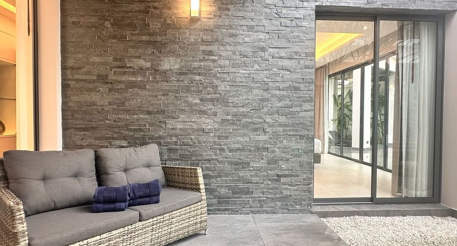 For rent 4 bedrooms villa in Thalang, Phuket