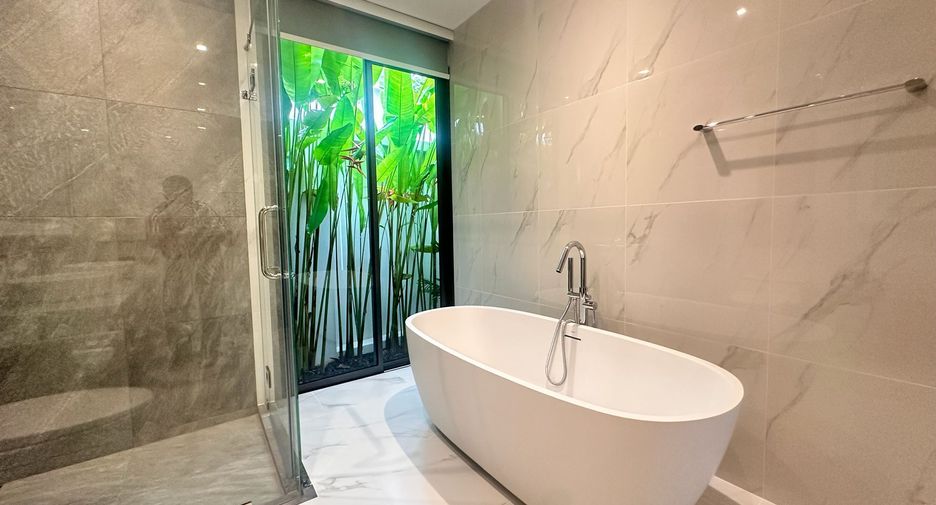For rent 4 bedrooms villa in Thalang, Phuket