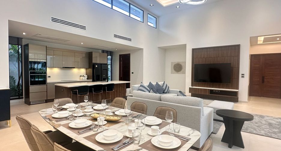 For rent 4 bedrooms villa in Thalang, Phuket
