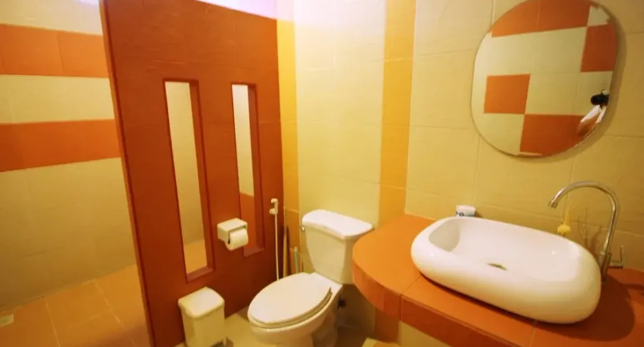 À louer 2 chambres maison à Bang Lamung, Chonburi