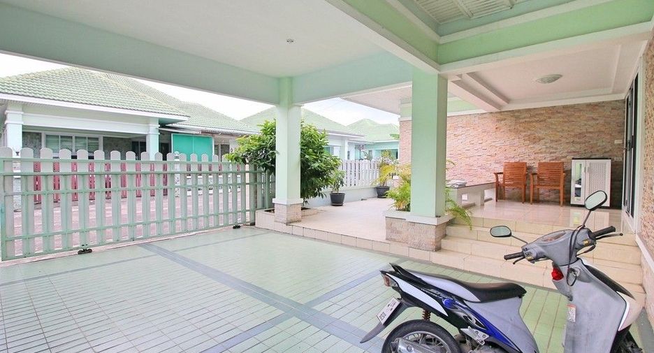 À louer 2 chambres maison à Bang Lamung, Chonburi