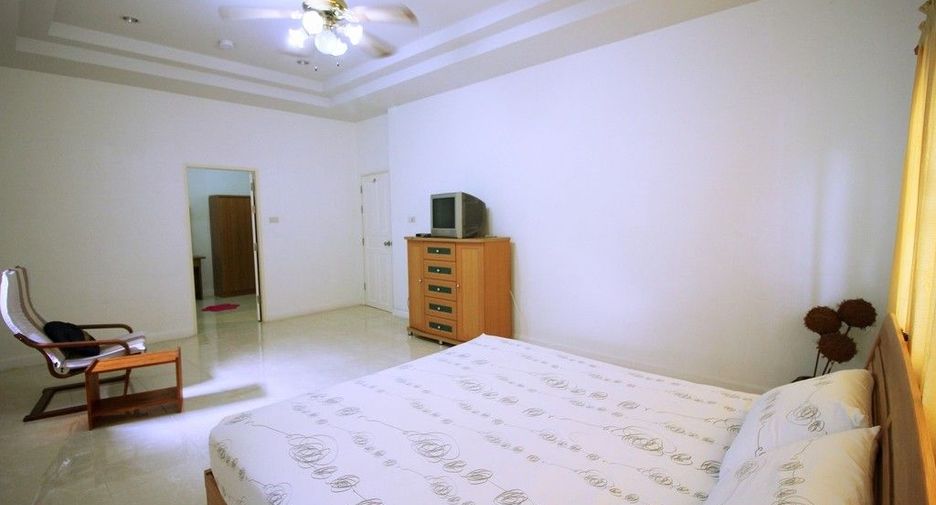 À louer 2 chambres maison à Bang Lamung, Chonburi