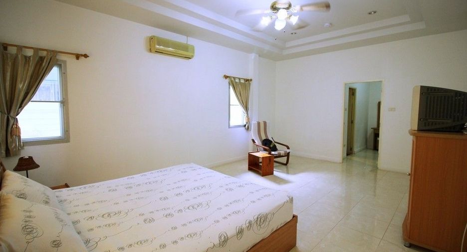 À louer 2 chambres maison à Bang Lamung, Chonburi
