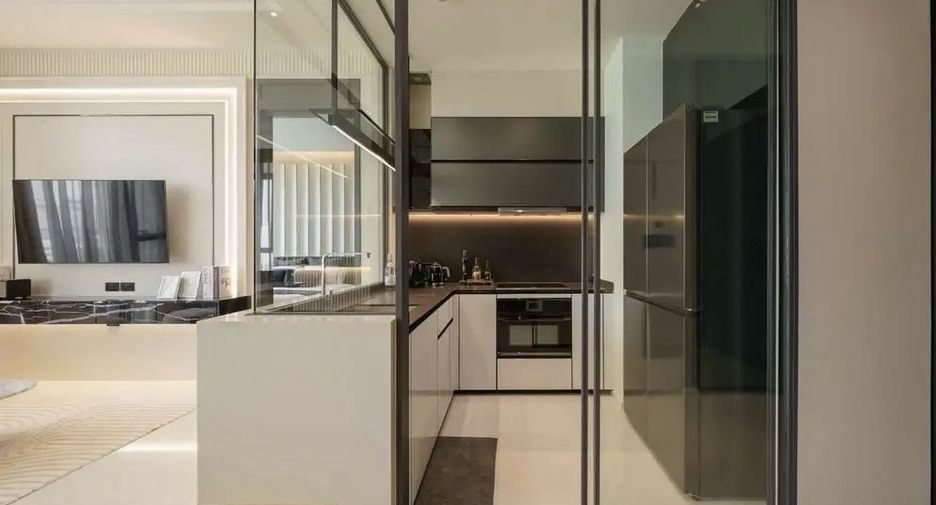 For sale and for rent 2 bedrooms condo in Watthana, Bangkok