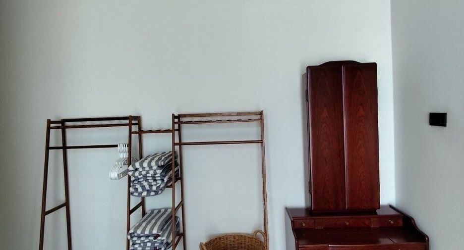 À louer 3 chambres maison à San Kamphaeng, Chiang Mai