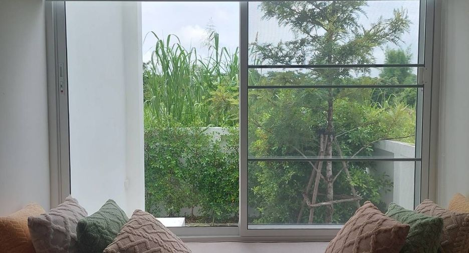 For sale 3 bedrooms house in Saraphi, Chiang Mai