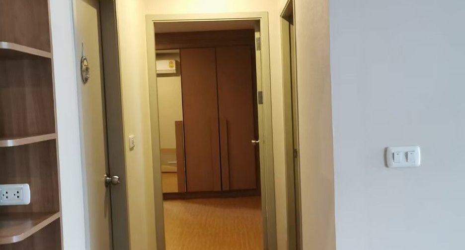 Condo en venta de 2 habitaciones en Yan Nawa, Bangkok