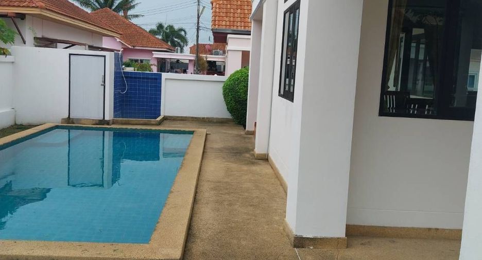 For sale and for rent 3 bedrooms villa in Bang Lamung, Chonburi