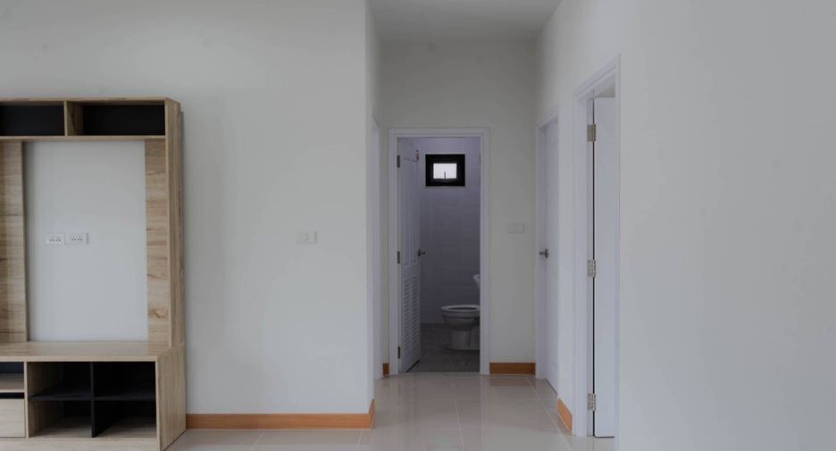 For sale 3 bedrooms house in Saraphi, Chiang Mai