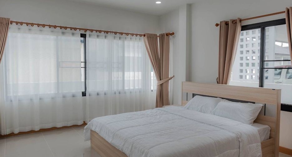 For sale 3 bedrooms house in Saraphi, Chiang Mai