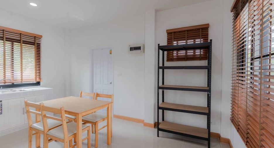 For sale 3 bedrooms house in Saraphi, Chiang Mai