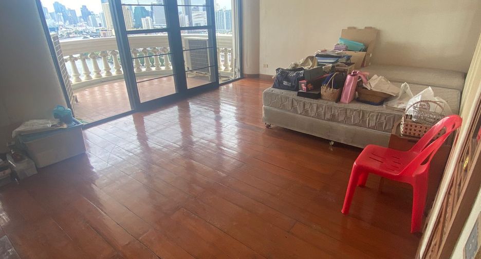 Wohnung zum Kauf mit 3 Zimmer in Khlong San, Bangkok