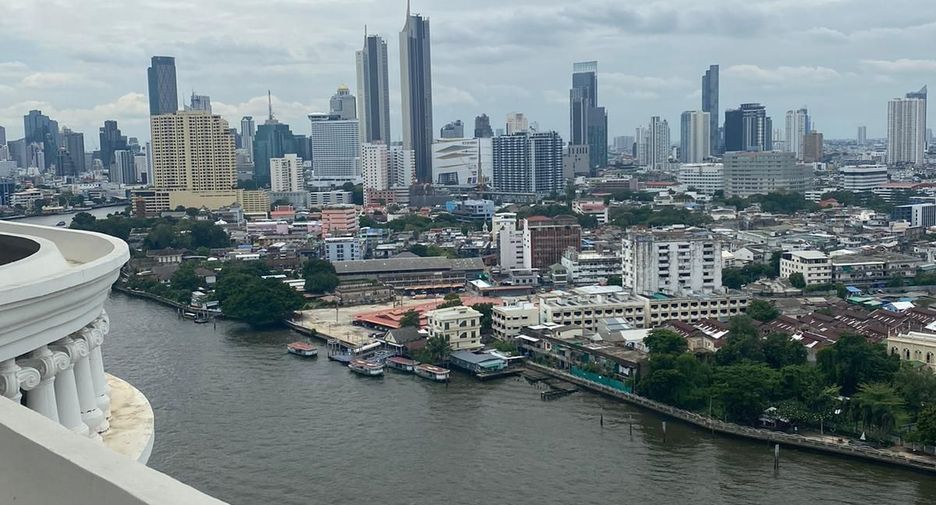 Wohnung zum Kauf mit 3 Zimmer in Khlong San, Bangkok