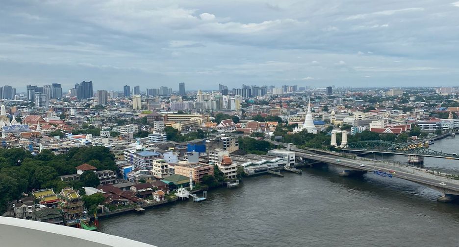 Wohnung zum Kauf mit 3 Zimmer in Khlong San, Bangkok