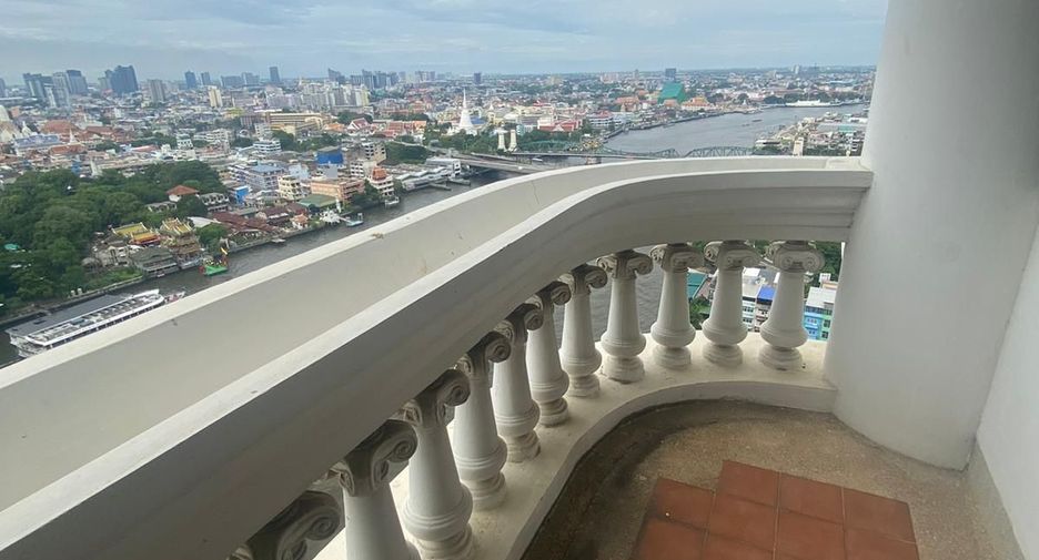 Wohnung zum Kauf mit 3 Zimmer in Khlong San, Bangkok