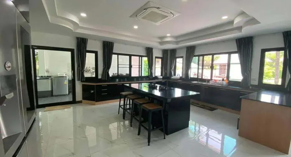 Haus zum Kauf mit 5 Zimmer in San Sai, Chiang Mai