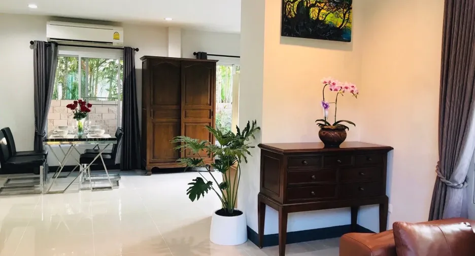 À louer 3 chambres maison à San Kamphaeng, Chiang Mai