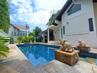 À vendre et à louer 3 chambres maison à Bang Lamung, Chonburi