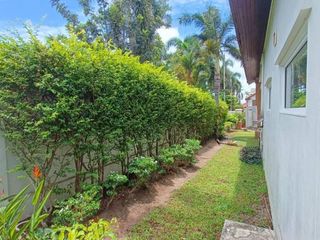 À vendre et à louer 3 chambres maison à Bang Lamung, Chonburi