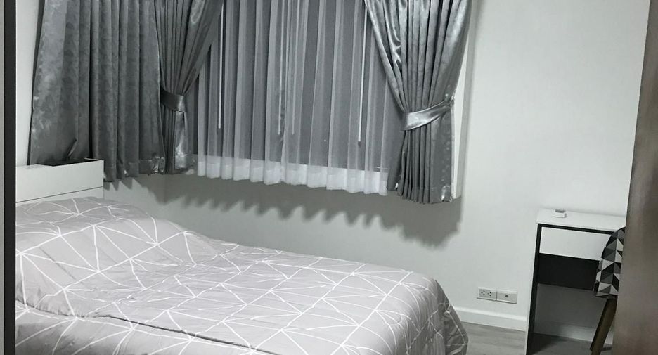 For sale and for rent 3 bedrooms condo in Watthana, Bangkok