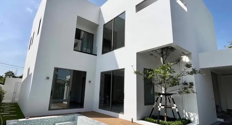出售 5 卧室 别墅 在 Mueang Chiang Mai, Chiang Mai