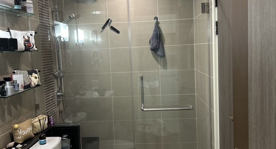 For sale 1 bed condo in Sathon, Bangkok