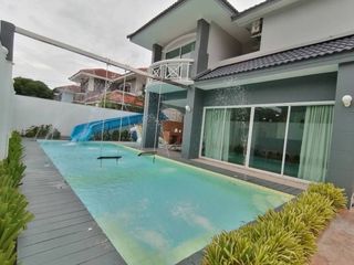 Casa en venta y en alquiler de 7 habitaciones en Bang Lamung, Chonburi