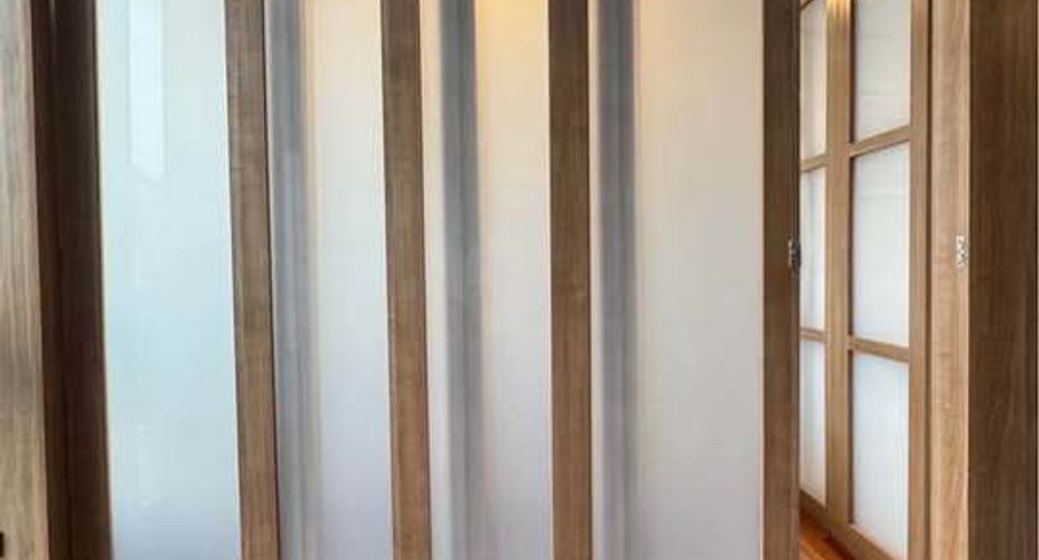 For sale 1 bed condo in Pathum Wan, Bangkok