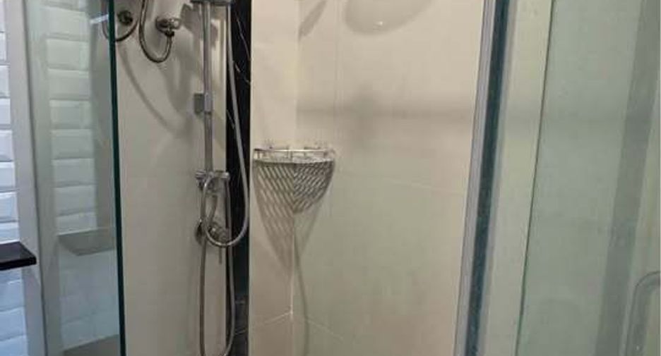 For sale 1 bed condo in Pathum Wan, Bangkok