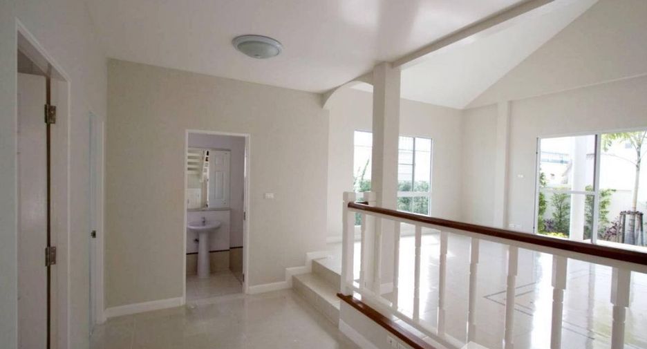 For rent 3 bedrooms house in Mueang Chiang Mai, Chiang Mai