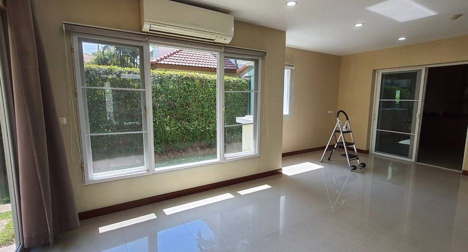 For sale 3 bedrooms house in Mueang Chiang Mai, Chiang Mai