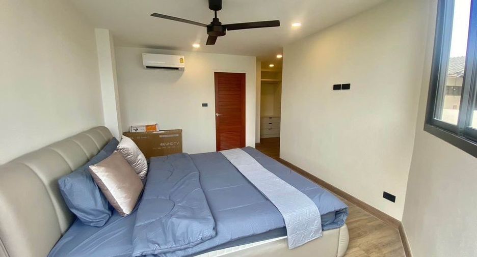 For sale 5 bedrooms villa in Mueang Chiang Mai, Chiang Mai