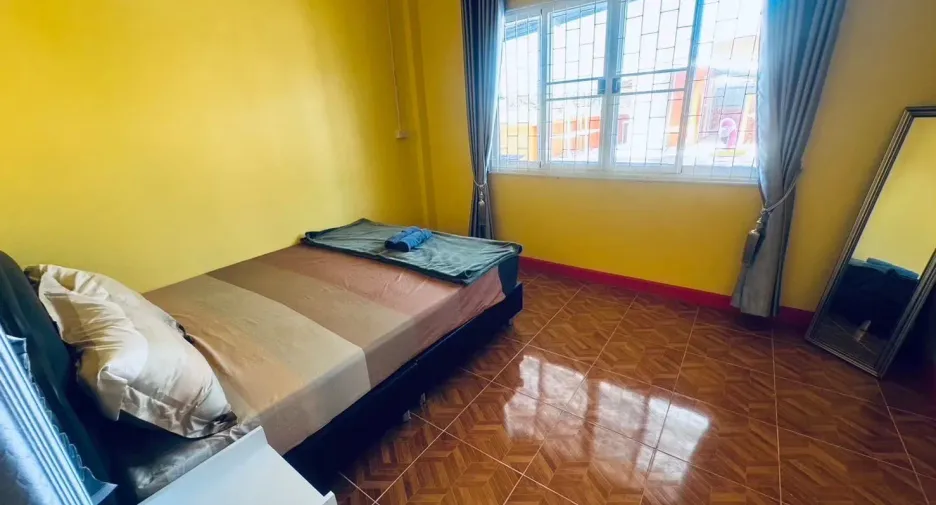 For rent 5 bedrooms villa in Hua Hin, Prachuap Khiri Khan