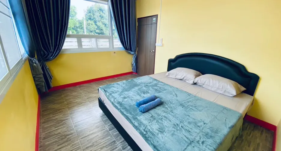 For rent 5 bedrooms villa in Hua Hin, Prachuap Khiri Khan