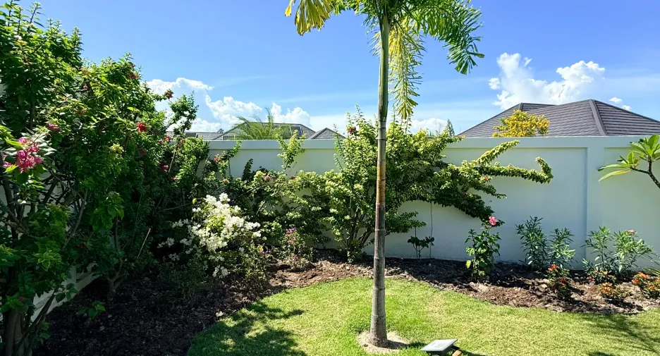For rent 3 bedrooms villa in Hua Hin, Prachuap Khiri Khan