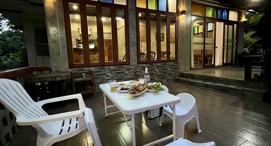 For rent 3 bedrooms house in Saraphi, Chiang Mai