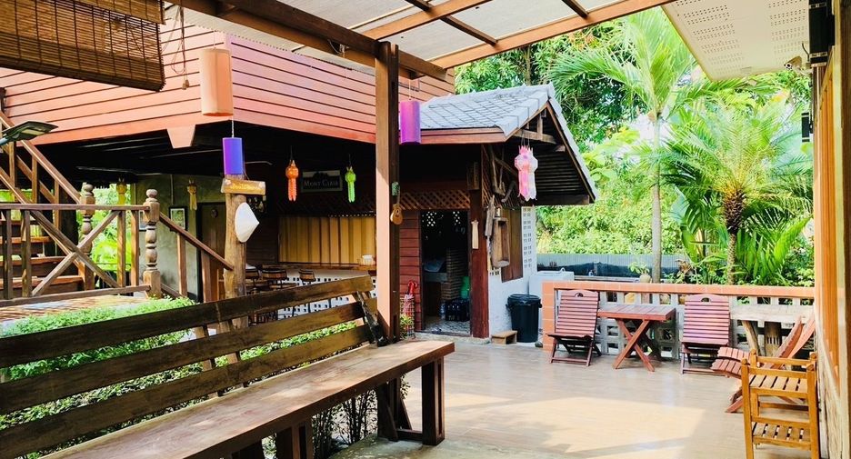 For rent 3 bedrooms house in Saraphi, Chiang Mai