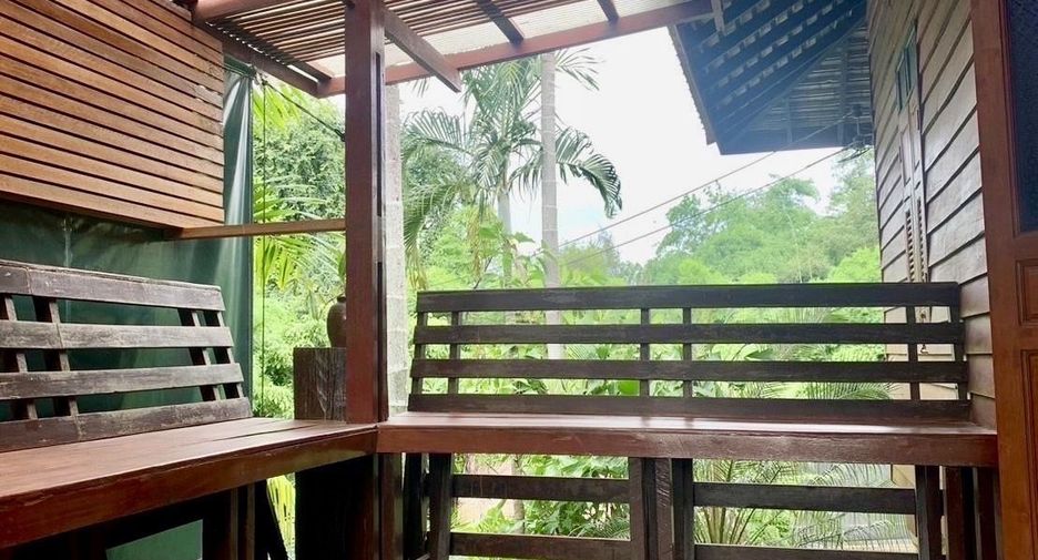 For rent 3 bedrooms house in Saraphi, Chiang Mai