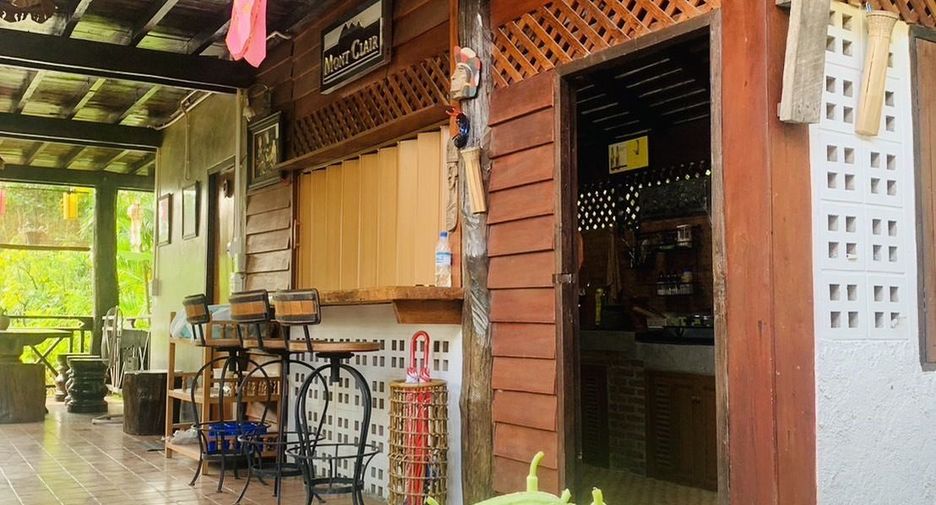 For rent 3 bedrooms house in Saraphi, Chiang Mai