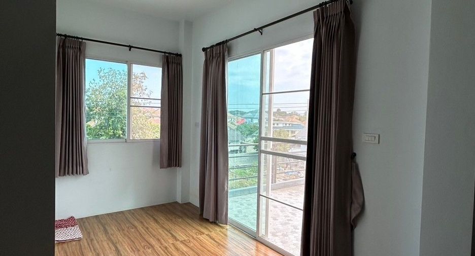For sale and for rent 3 bedrooms house in San Sai, Chiang Mai