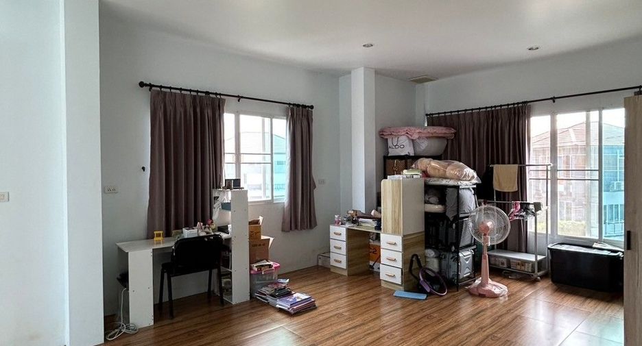For sale and for rent 3 bedrooms house in San Sai, Chiang Mai