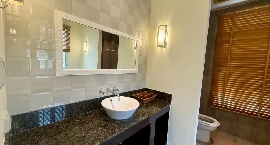 Condo en alquiler de 2 habitaciones en Cha Am, Phetchaburi