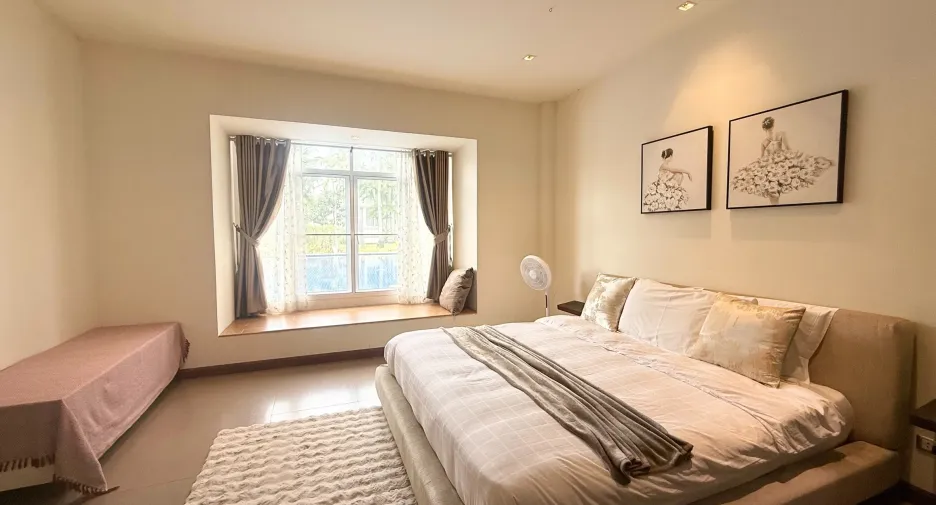Condo en alquiler de 2 habitaciones en Cha Am, Phetchaburi