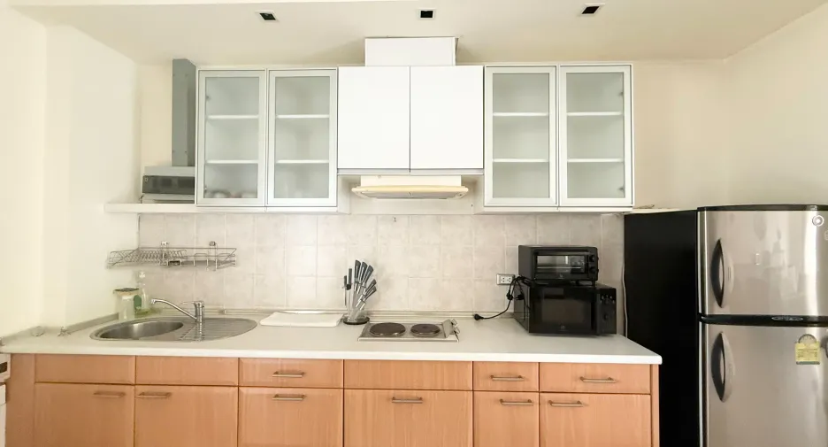 Condo en alquiler de 2 habitaciones en Cha Am, Phetchaburi