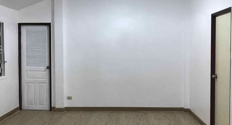 Продажа 3 спальни дом в Сан Кампаенг, Чианг Маи