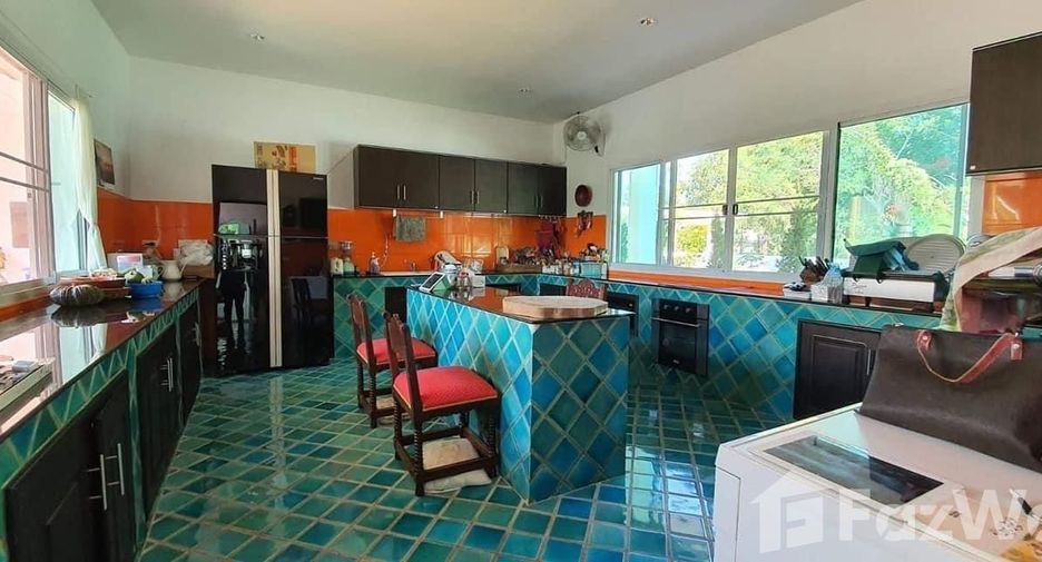 À vendre 6 chambres villa à Mae Rim, Chiang Mai