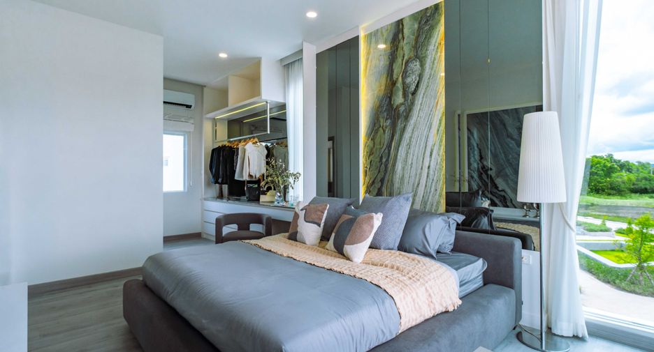 For sale 4 bedrooms house in Hang Dong, Chiang Mai